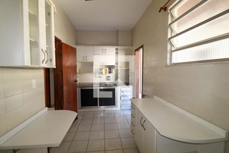 Apartamento à venda com 150m², 4 quartos e 1 vaga Apartamento à venda com 150m², 4 quartos e 1 vagaCozinha