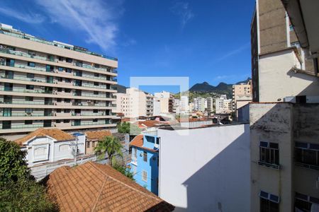 Apartamento à venda com 150m², 4 quartos e 1 vaga Apartamento à venda com 150m², 4 quartos e 1 vagaBanheiro da Suíte 1