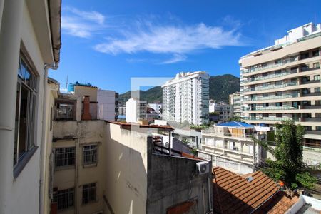 Apartamento à venda com 150m², 4 quartos e 1 vaga Apartamento à venda com 150m², 4 quartos e 1 vagaÁrea de Serviço