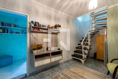 Casa para alugar com 3 quartos, 170m² em Cidade Satélite Santa Bárbara, São Paulo