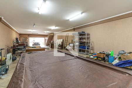 Casa à venda com 514m², 6 quartos e 8 vagas Casa à venda com 514m², 6 quartos e 8 vagasGaragem