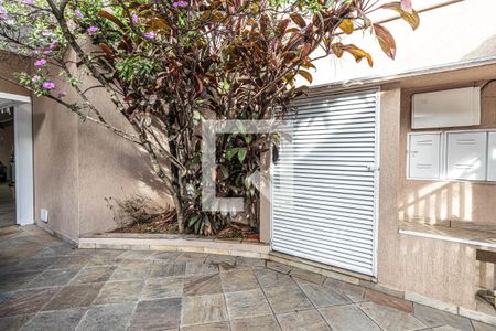 Casa à venda com 514m², 6 quartos e 8 vagas Casa à venda com 514m², 6 quartos e 8 vagasJardim