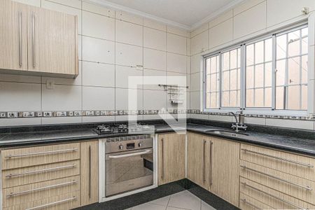 Casa à venda com 514m², 6 quartos e 8 vagas Casa à venda com 514m², 6 quartos e 8 vagasCozinha 1