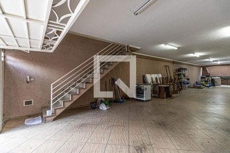 Casa à venda com 514m², 6 quartos e 8 vagas Casa à venda com 514m², 6 quartos e 8 vagasGaragem