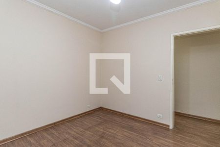Casa à venda com 514m², 6 quartos e 8 vagas Casa à venda com 514m², 6 quartos e 8 vagasQuarto 2