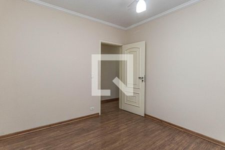 Casa à venda com 514m², 6 quartos e 8 vagas Casa à venda com 514m², 6 quartos e 8 vagasQuarto 2