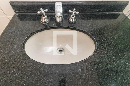 Casa à venda com 514m², 6 quartos e 8 vagas Casa à venda com 514m², 6 quartos e 8 vagasBanheiro 1