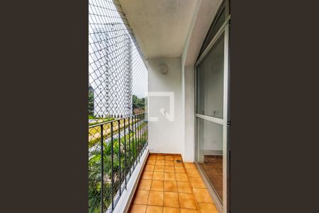 Varanda de apartamento para alugar com 3 quartos, 76m² em Vila Suzana, São Paulo