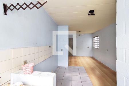 Apartamento para alugar com 46m², 2 quartos e 1 vaga Apartamento para alugar com 46m², 2 quartos e 1 vagaCozinha e Área de Serviço