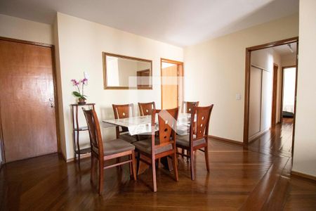 Sala de apartamento para alugar com 3 quartos, 109m² em Setor Oeste, Goiânia