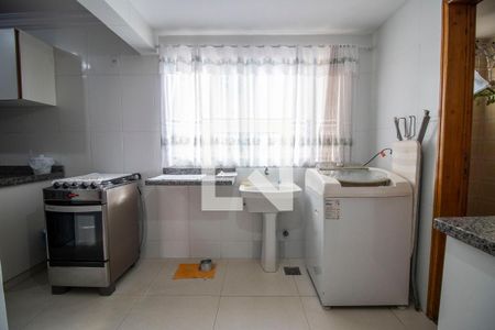 Apartamento para alugar com 109m², 3 quartos e 1 vagaÁrea de serviço