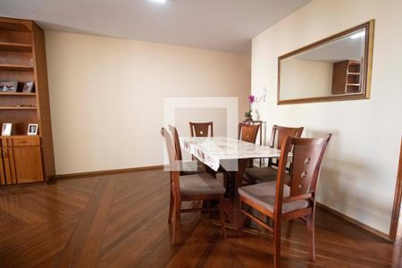 Sala de apartamento para alugar com 3 quartos, 109m² em Setor Oeste, Goiânia