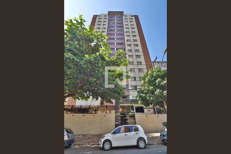 Apartamento para alugar com 109m², 3 quartos e 1 vagaFachada