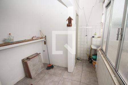 Apartamento para alugar com 85m², 2 quartos e sem vaga Apartamento para alugar com 85m², 2 quartos e sem vagaÁrea de Serviço