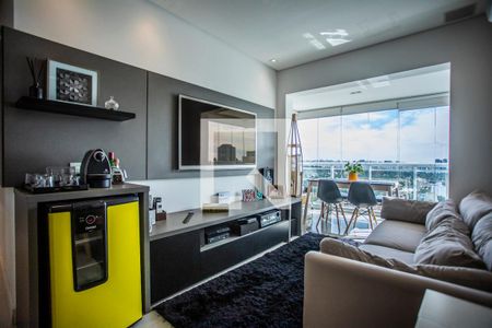 Sala de Estar de apartamento à venda com 2 quartos, 64m² em Vila Alexandria, São Paulo