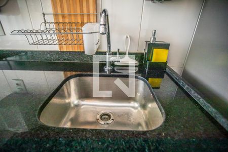 Apartamento à venda com 64m², 2 quartos e 1 vagaCozinha - Torneira
