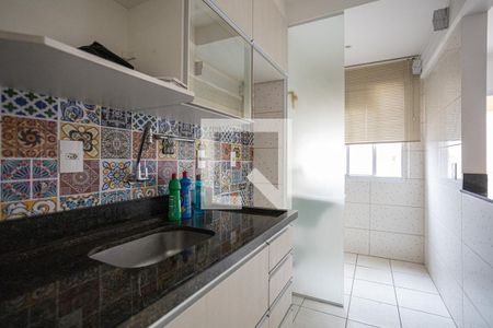 Apartamento para alugar com 49m², 2 quartos e 1 vaga Apartamento para alugar com 49m², 2 quartos e 1 vagaCozinha e Área de Serviço