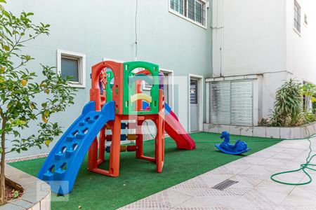 Apartamento à venda com 92m², 3 quartos e 2 vagas Apartamento à venda com 92m², 3 quartos e 2 vagasPlayground