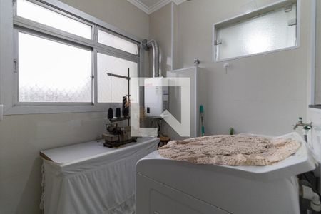 Apartamento à venda com 92m², 3 quartos e 2 vagas Apartamento à venda com 92m², 3 quartos e 2 vagasLavanderia