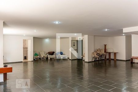 Apartamento à venda com 92m², 3 quartos e 2 vagas Apartamento à venda com 92m², 3 quartos e 2 vagasSalão de Festas