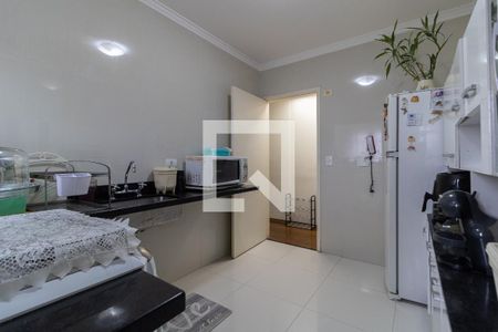 Apartamento à venda com 92m², 3 quartos e 2 vagas Apartamento à venda com 92m², 3 quartos e 2 vagasCozinha