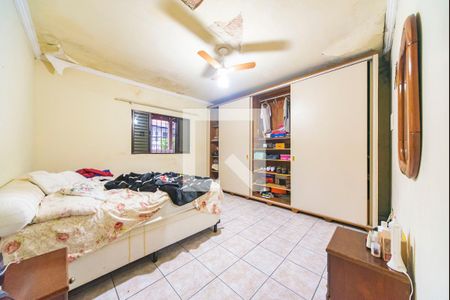 Casa à venda com 326m², 3 quartos e 6 vagas Casa à venda com 326m², 3 quartos e 6 vagasQuarto 3