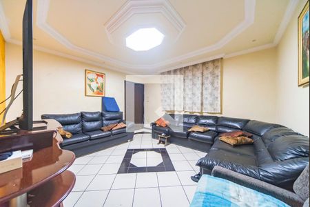 Sala de casa à venda com 3 quartos, 326m² em Utinga, Santo André