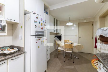 Apartamento para alugar com 134m², 3 quartos e 2 vagasCozinha 