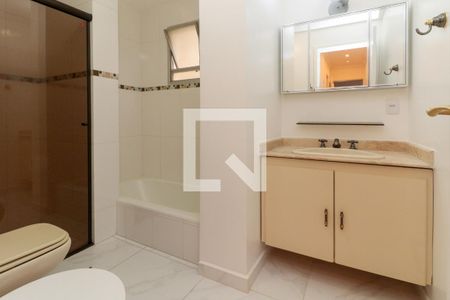 Apartamento para alugar com 96m², 2 quartos e 1 vaga Apartamento para alugar com 96m², 2 quartos e 1 vagaBanheiro 1