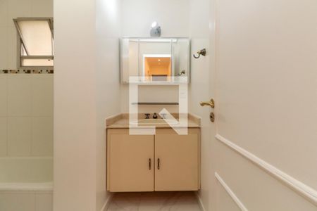 Apartamento para alugar com 96m², 2 quartos e 1 vaga Apartamento para alugar com 96m², 2 quartos e 1 vagaBanheiro 1