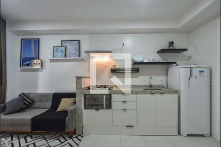 Sala Cozinha  de apartamento à venda com 1 quarto, 28m² em Jardim Caravelas, São Paulo