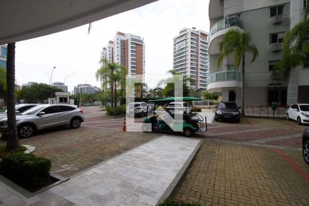 Apartamento à venda com 122m², 3 quartos e 2 vagas Apartamento à venda com 122m², 3 quartos e 2 vagasÁrea Comum - Carrinho do Condomínio