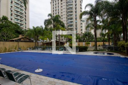 Apartamento à venda com 122m², 3 quartos e 2 vagas Apartamento à venda com 122m², 3 quartos e 2 vagasÁrea Comum - Piscina