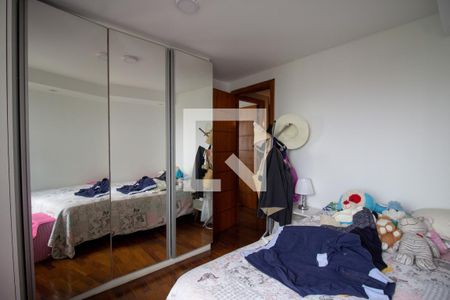 Apartamento à venda com 122m², 3 quartos e 2 vagas Apartamento à venda com 122m², 3 quartos e 2 vagasQuarto 2