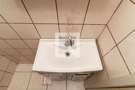 Apartamento à venda com 55m², 2 quartos e sem vaga Apartamento à venda com 55m², 2 quartos e sem vagaBanheiro