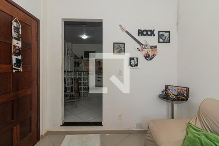 Sala de casa para alugar com 2 quartos, 60m² em Matatu, Salvador