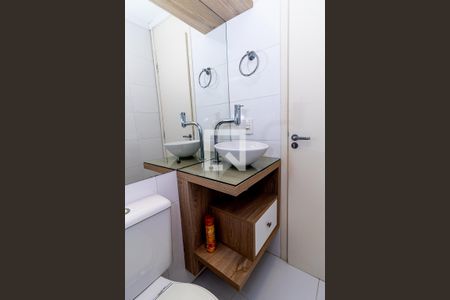 Apartamento para alugar com 65m², 3 quartos e 1 vaga Apartamento para alugar com 65m², 3 quartos e 1 vagaBanheiro