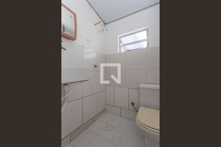 Banheiro de casa para alugar com 1 quarto, 55m² em Vila Brasilina, São Paulo