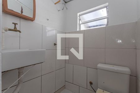 Banheiro de casa para alugar com 1 quarto, 55m² em Vila Brasilina, São Paulo