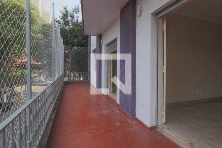 Apartamento à venda com 146m², 3 quartos e sem vagaVaranda