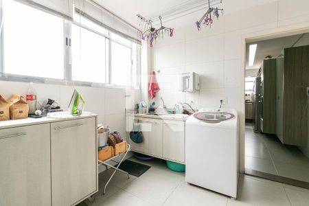 Apartamento à venda com 146m², 3 quartos e 1 vagaÁrea de Serviço