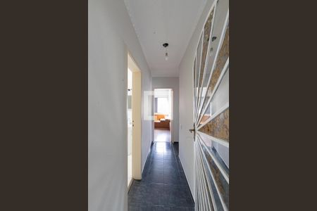 Corredor de apartamento à venda com 3 quartos, 100m² em Vila Gomes Cardim, São Paulo