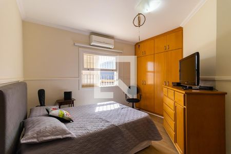 Casa à venda com 289m², 3 quartos e 10 vagas Casa à venda com 289m², 3 quartos e 10 vagasQuarto da suíte 2