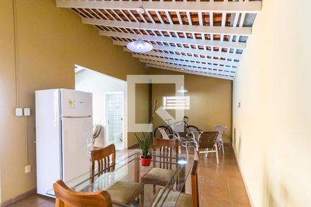 Casa à venda com 289m², 3 quartos e 10 vagas Casa à venda com 289m², 3 quartos e 10 vagasEspaço gourmet