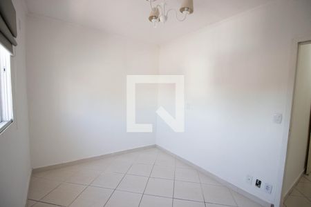 Casa à venda com 233m², 3 quartos e 2 vagasQuarto 2