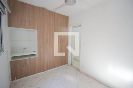 Casa à venda com 233m², 3 quartos e 2 vagasSuite