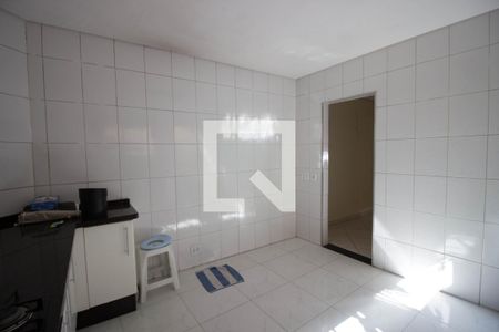 Casa à venda com 233m², 3 quartos e 2 vagasCozinha