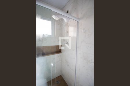 Casa à venda com 233m², 3 quartos e 2 vagasBanheiro