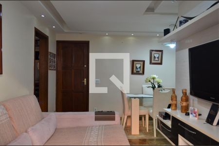 Sala de apartamento para alugar com 2 quartos, 58m² em Pechincha, Rio de Janeiro