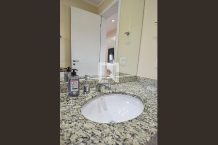 Apartamento à venda com 117m², 2 quartos e 2 vagasBanheiro 02